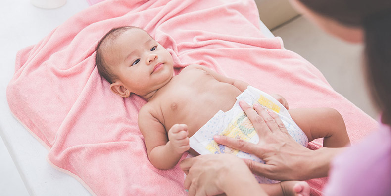 Cara menghilangkan ruam bayi: 5 Cara Mudah  Huggies MY